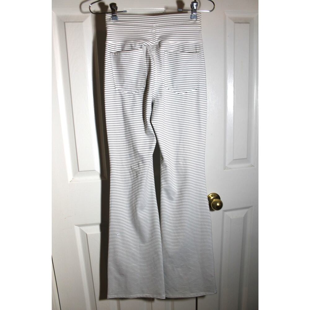 Halara High Waisted Drawstring Stripe Flare Yoga Pants with Pockets sz XS Reg - Picture 3 of 4